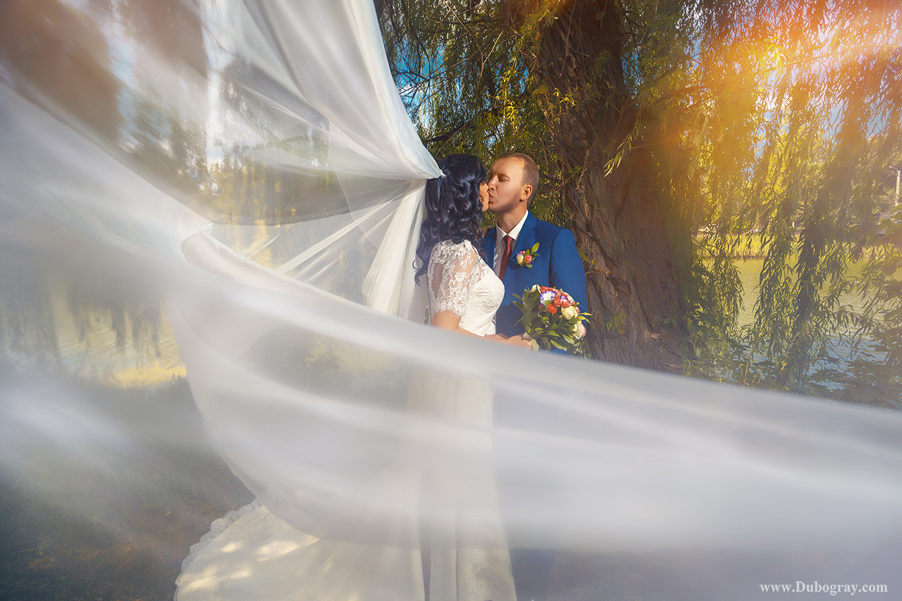 Свадебные фотосессии для молодоженов. Весільний та сімейний фотограф Харків