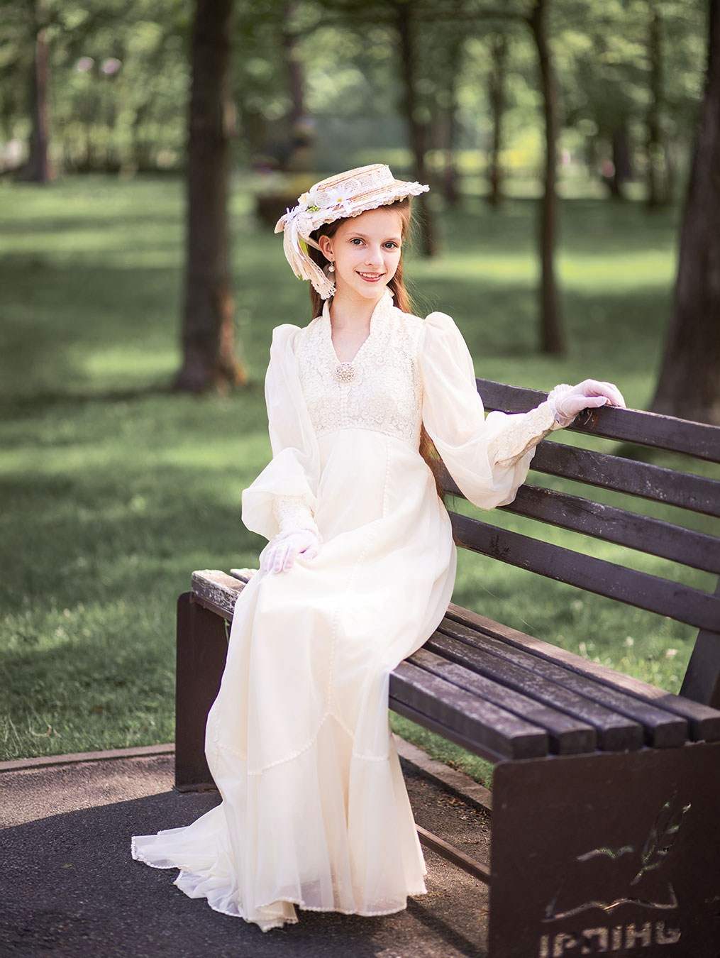 Фотопрогулянка з Юлею «По сторінкам роману едвардіанської епохи». Сімейний та дитячий фотограф Київ, Ірпінь, Буча — Галина Пивоварова