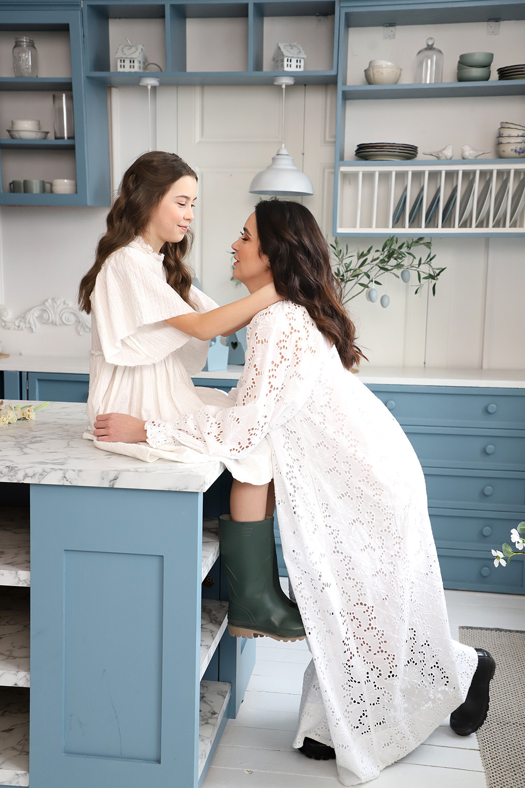 Великодня фотозйомка Тетяни і Дашулі. Сімейний та дитячий фотограф Київ, Ірпінь, Буча — Галина Пивоварова