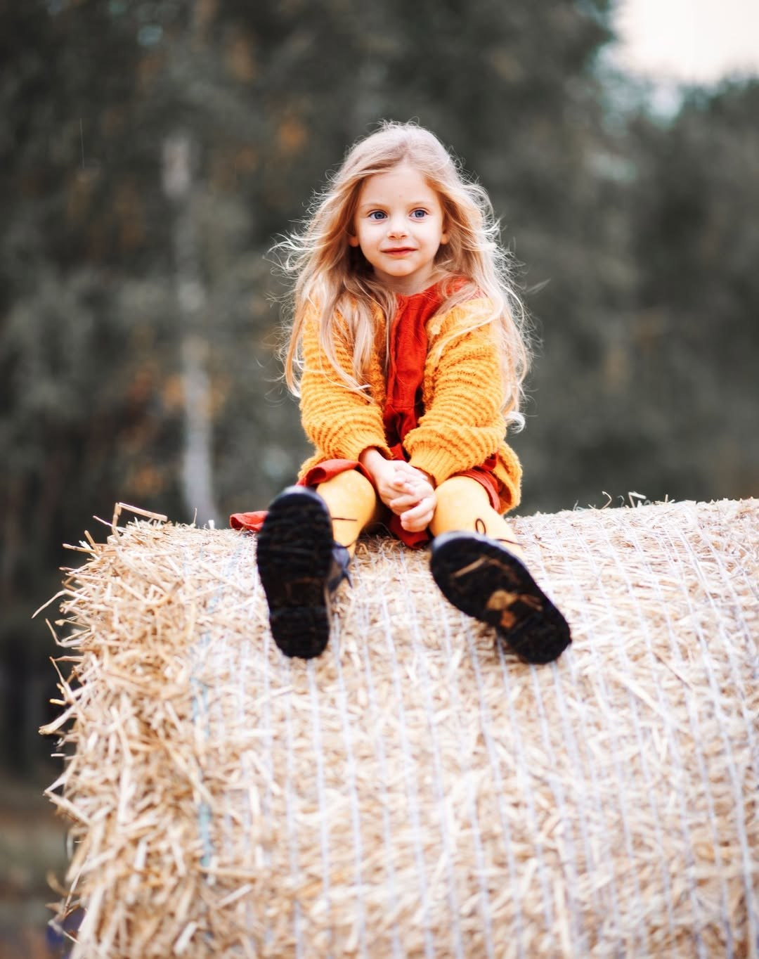 Осіння фотозйомка «Казкова осінь» з Даринкою. Сімейний та дитячий фотограф Київ, Ірпінь, Буча — Галина Пивоварова