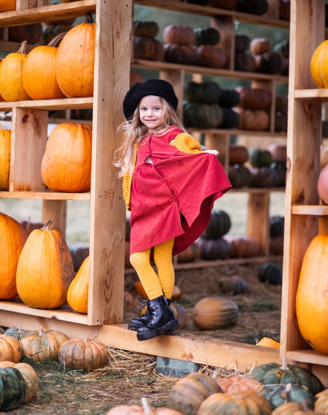 Осіння фотозйомка «Казкова осінь» з Даринкою. Сімейний та дитячий фотограф Київ, Ірпінь, Буча — Галина Пивоварова