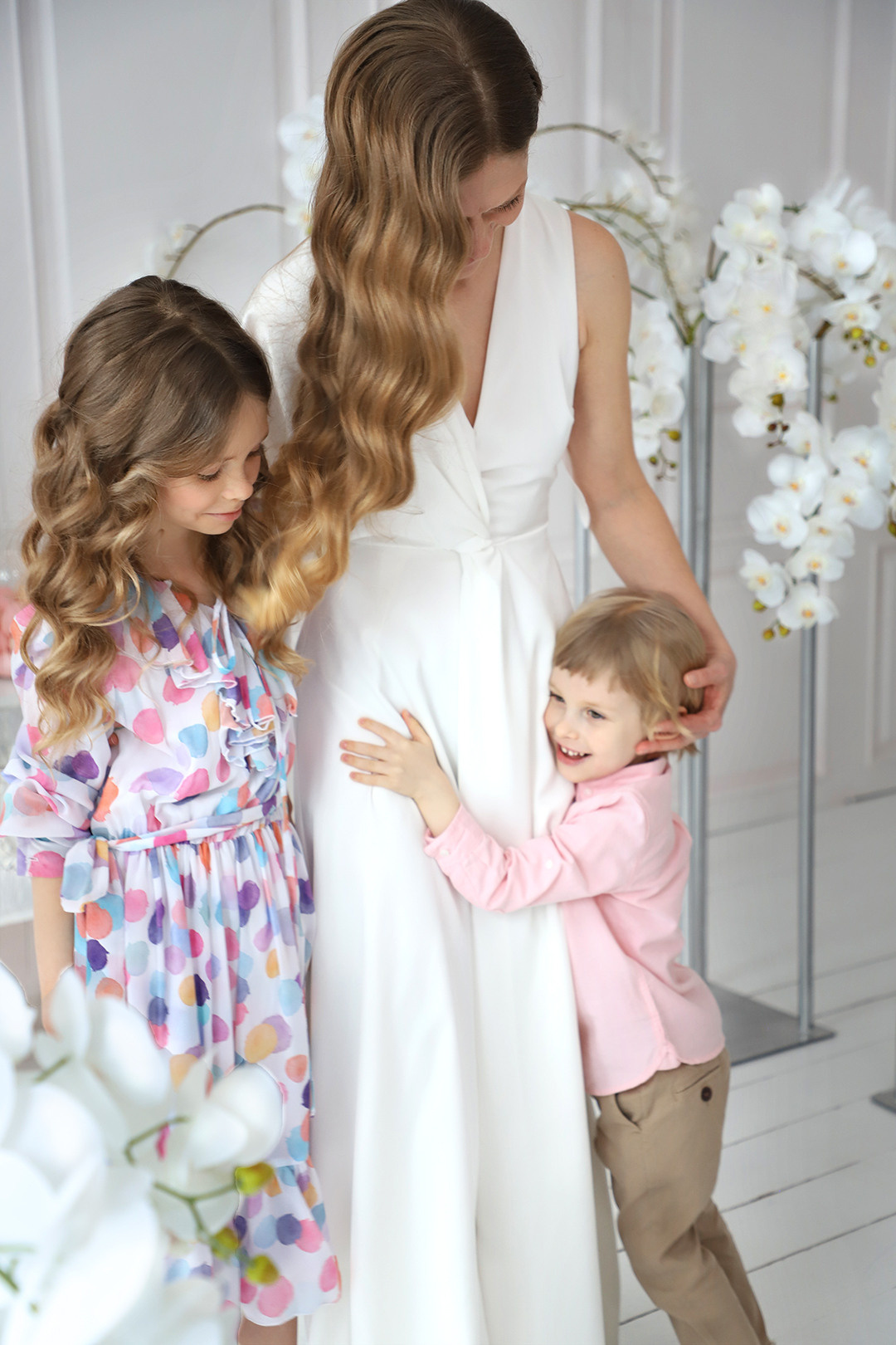 Великодня фотозйомка Ольги з Нікітою та Настьоною. Сімейний та дитячий фотограф Київ, Ірпінь, Буча — Галина Пивоварова