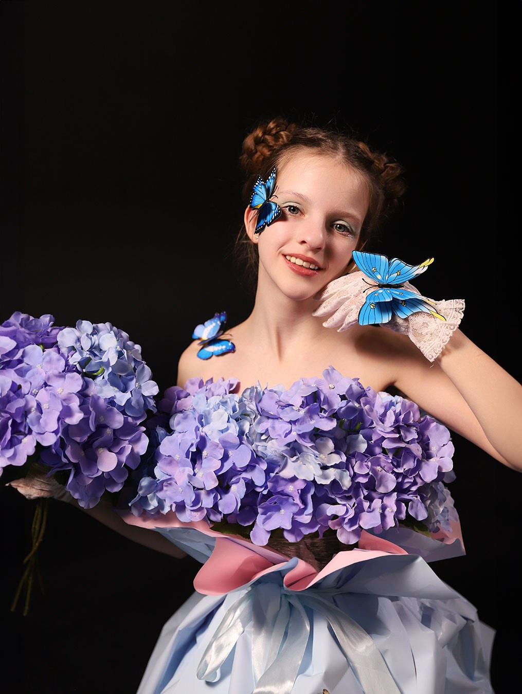 Фотозйомка в квітах. Сімейний та дитячий фотограф Київ, Ірпінь, Буча — Галина Пивоварова