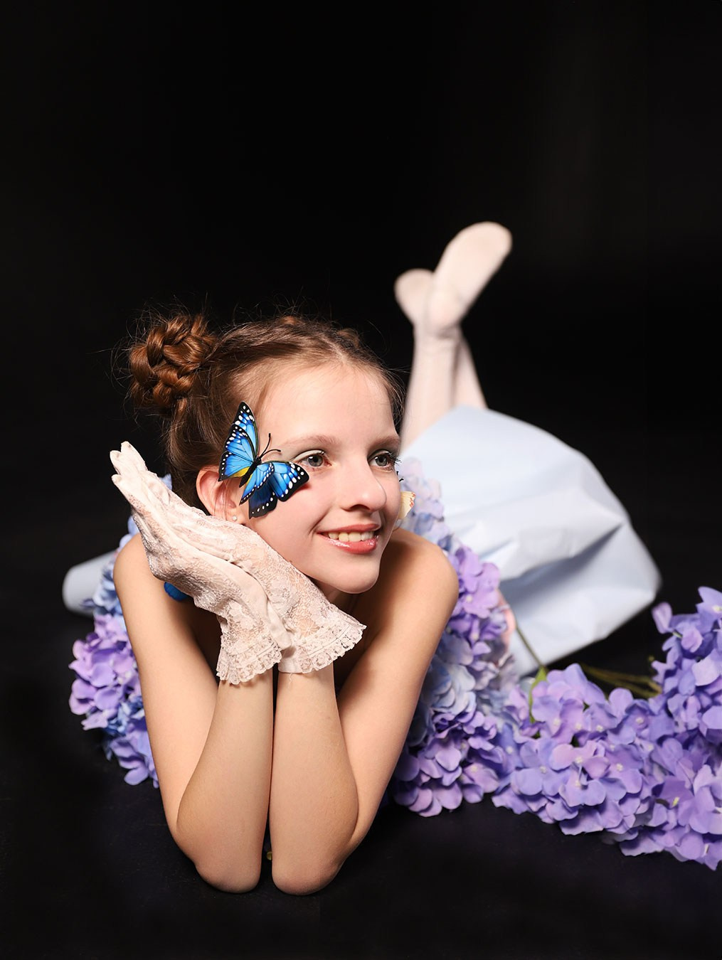 Фотозйомка в квітах. Сімейний та дитячий фотограф Київ, Ірпінь, Буча — Галина Пивоварова