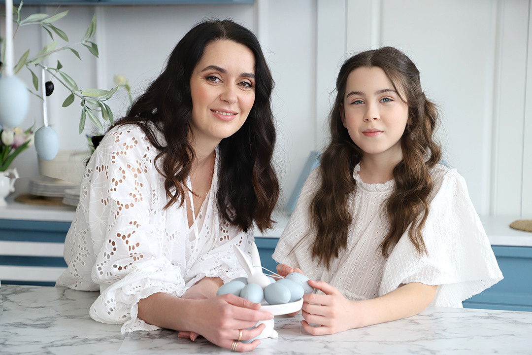 Великодня фотозйомка Тетяни і Дашулі. Сімейний та дитячий фотограф Київ, Ірпінь, Буча — Галина Пивоварова