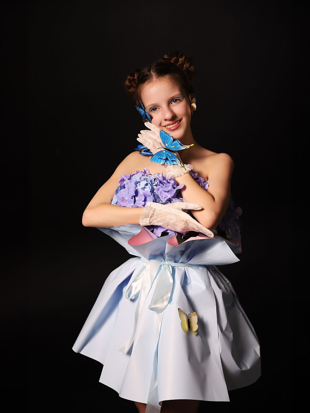 Фотозйомка в квітах. Сімейний та дитячий фотограф Київ, Ірпінь, Буча — Галина Пивоварова