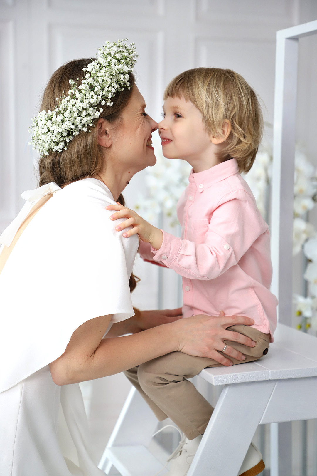 Великодня фотозйомка Ольги з Нікітою та Настьоною. Сімейний та дитячий фотограф Київ, Ірпінь, Буча — Галина Пивоварова