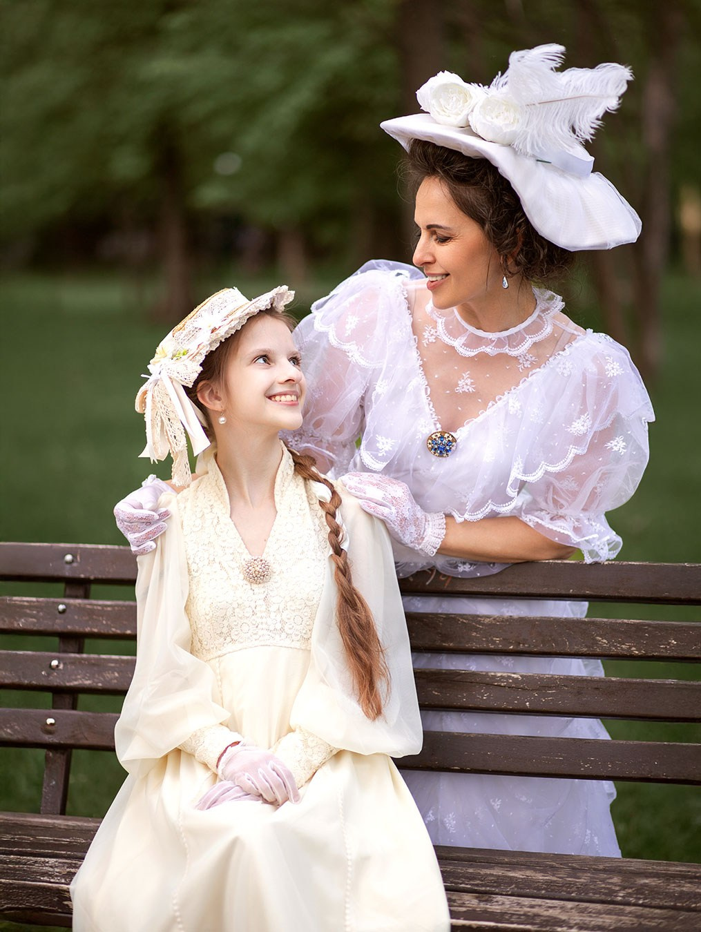 Фотопрогулянка з Юлею «По сторінкам роману едвардіанської епохи». Сімейний та дитячий фотограф Київ, Ірпінь, Буча — Галина Пивоварова