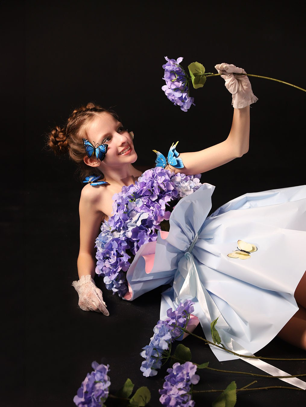 Фотозйомка в квітах. Сімейний та дитячий фотограф Київ, Ірпінь, Буча — Галина Пивоварова