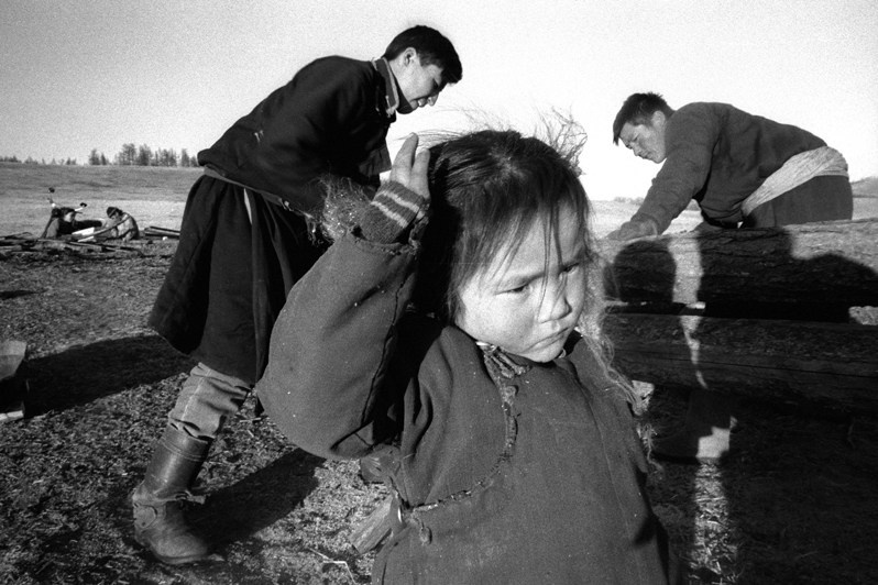 Уединение, в окрестностях Булага, Тунэлский район, провинция Хувсгел, Монголия. Январь 2002