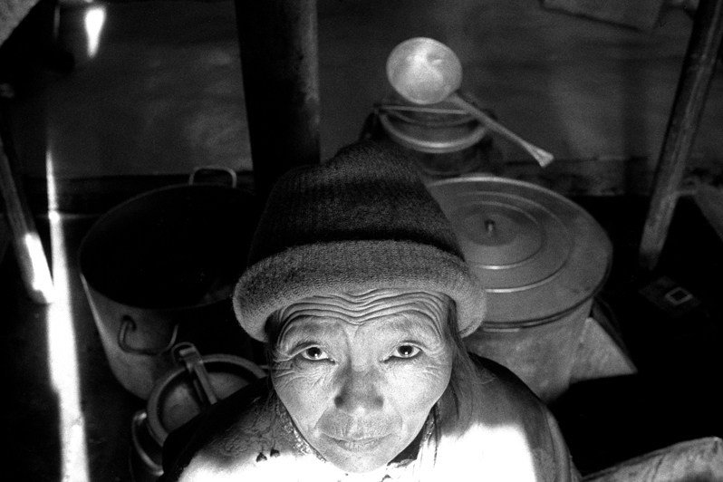 Шаман-сова, Жаргалантский район, провинция Туве, Монголия. Январь 2002