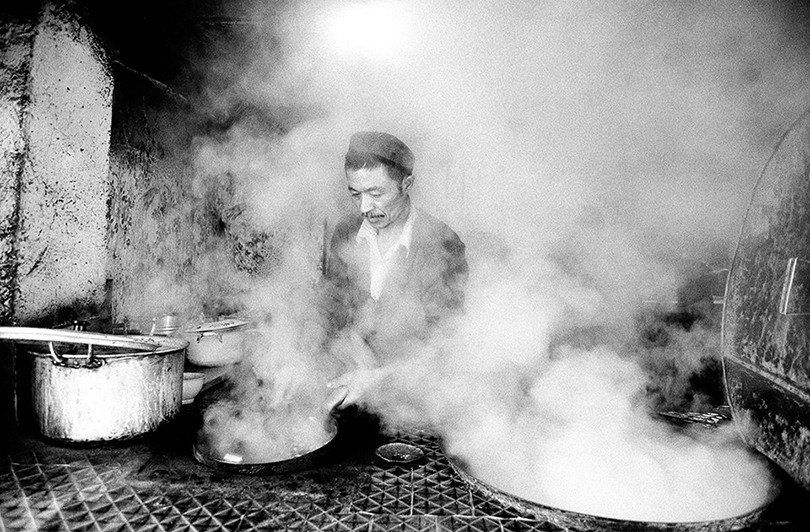 Kashgar, Xinjiang Uygur autonomous region, China. 1994