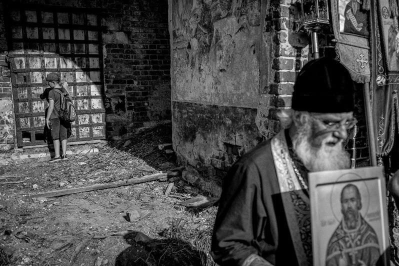 Dmitriy Cherba / Verigi. Noga Creative Union