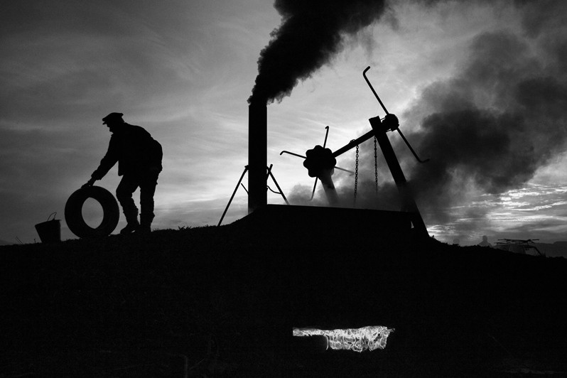 Топливо для печи, село Иза, Хустский район, Закарпатская область, Украина. 2007