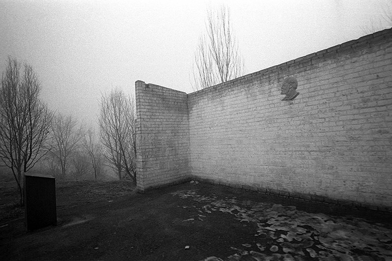 Агитационная площадка во дворе, Запорожье, УССР. 1988