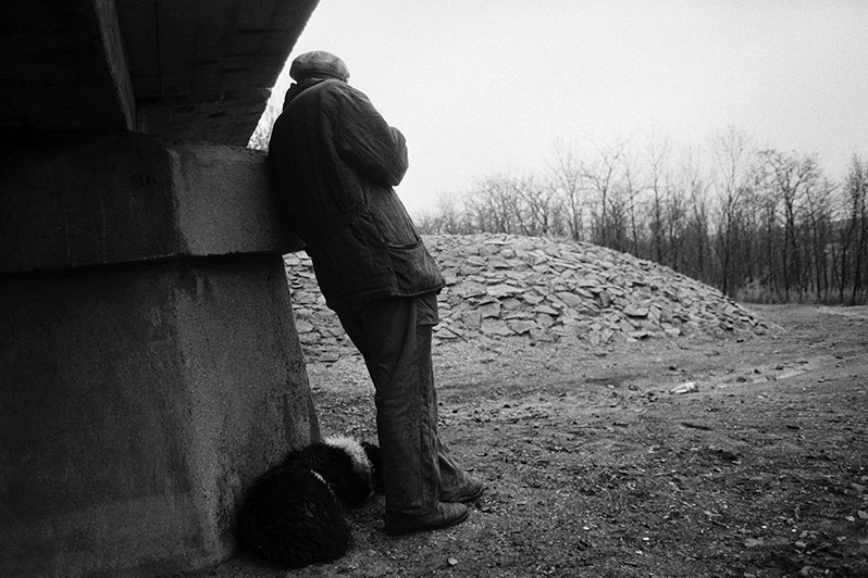 Под мостом, Запорожье, УССР. 1989