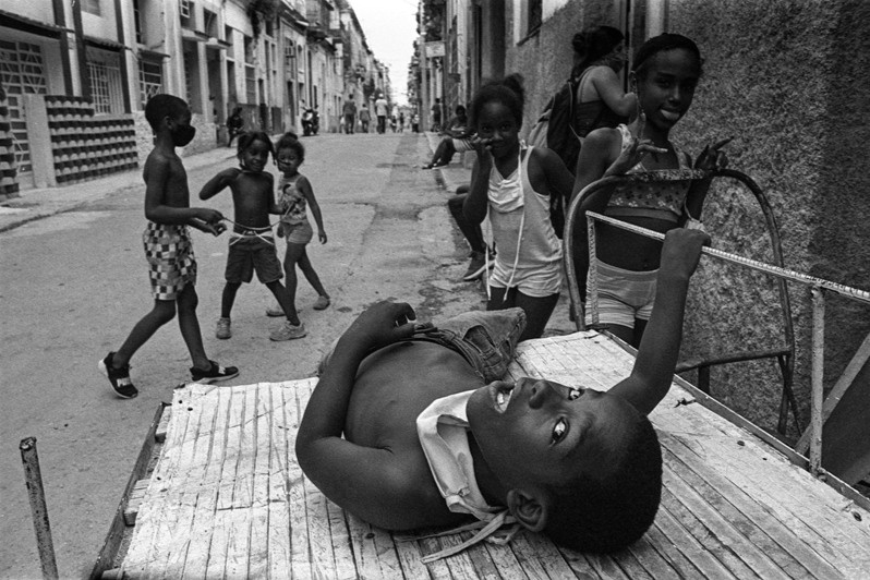 Daily life of children in Los Sitios neighbourhoods during the Covid-19 pandemic, Centro Habana district, Havana, Cuba. 2020