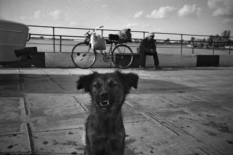 Портрет на пароме, Астрахань, Россия. 2001