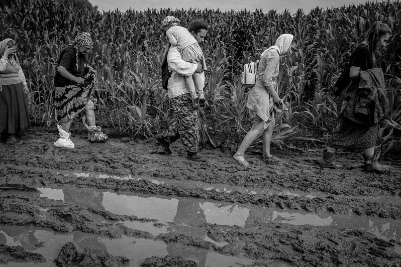 Dmitriy Cherba / Verigi. Noga Creative Union