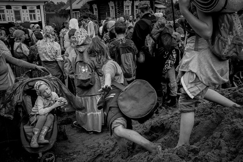 Dmitriy Cherba / Verigi. Noga Creative Union