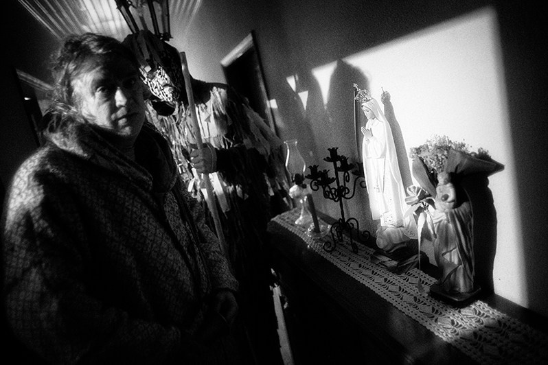 The “Mordomo” and a “Careto” inside a village house during “Ronda”, Bragança municipality, Bragança district, Trás-os-Montes region, Portugal. 2023