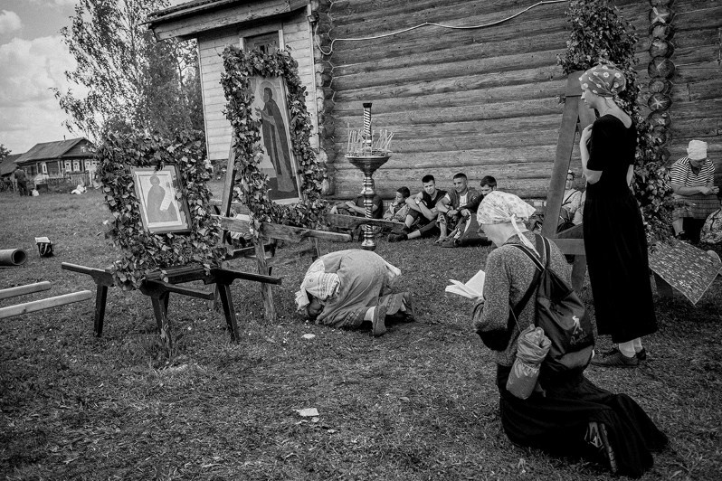 Dmitriy Cherba / Verigi. Noga Creative Union