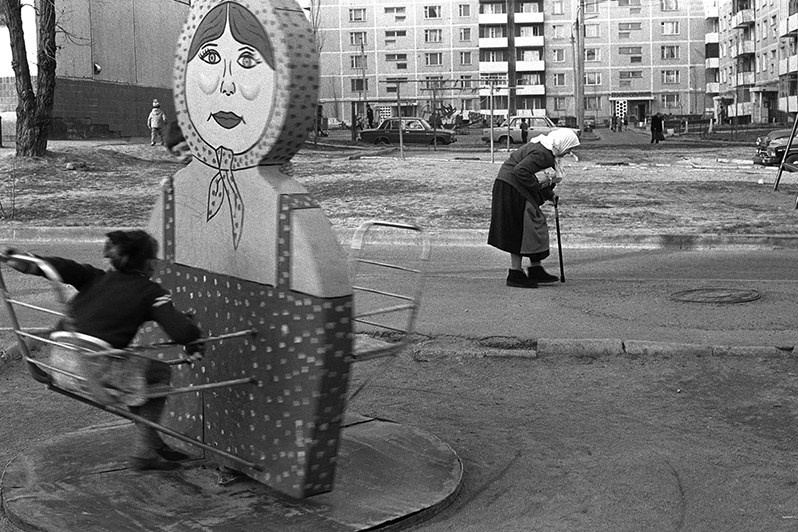 Дворовая карусель, Запорожье, УССР. 1985