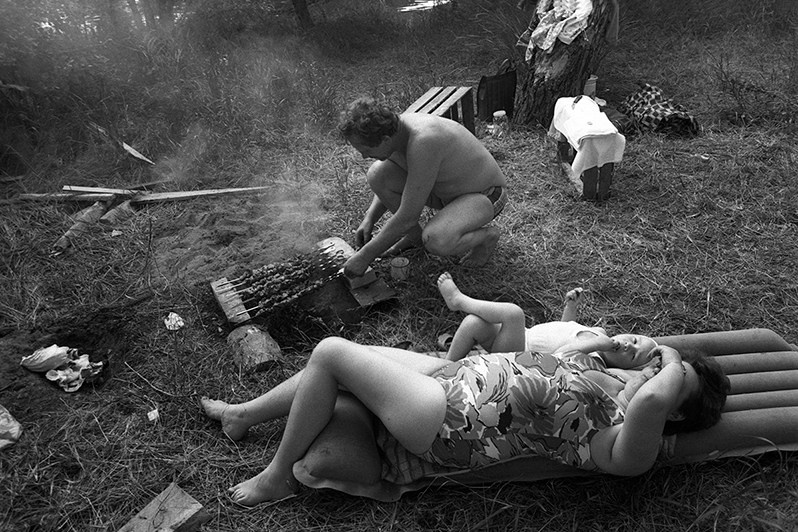 Встреча с одноклассниками на острове Хортица, Запорожье, УССР. 1990