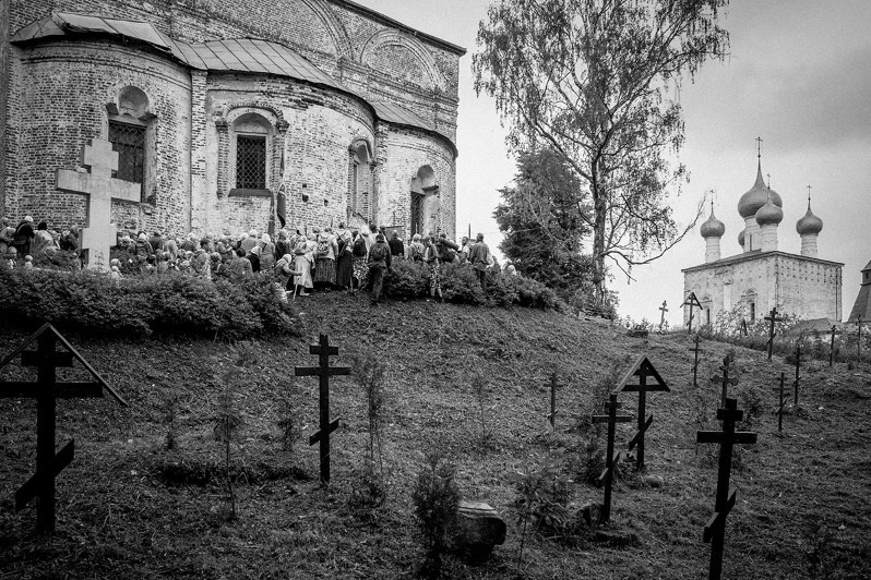 Dmitriy Cherba / Verigi. Noga Creative Union