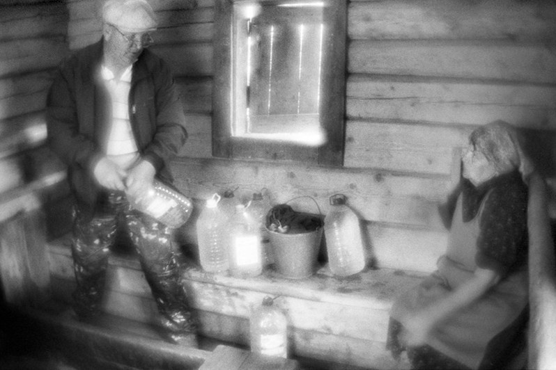 У родника на окраине города Очёр, Пермский край, Россия. Июль 2023