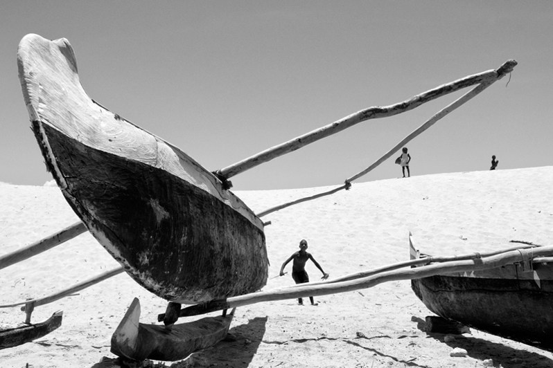 Pirogues on the dune, Sarodrano village, Ambatomainty district, Melaky region, Mahajanga province, Republic of Madagascar. 2009