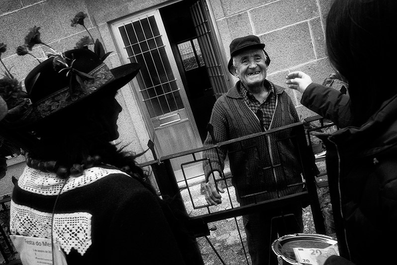 “Mordoma” thanks the donation from a villager, Miranda do Douro municipality, Bragança district, Trás-os-Montes region, Portugal. 2023