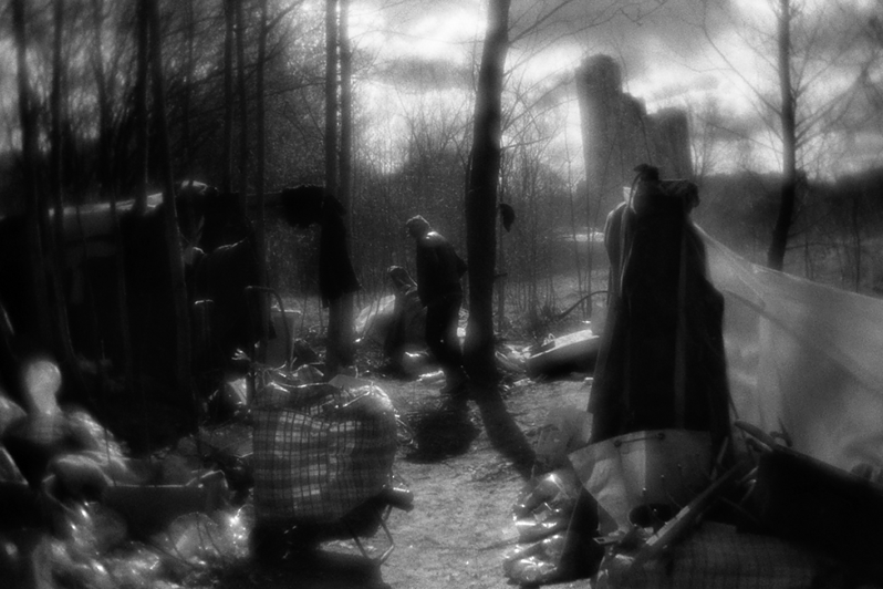 Весной у палатки Наташи и Тимы, район Тропарёво-Никулино, Москва, Россия. 9 апреля 2015