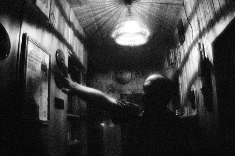 Активист Либерально-демократической партии Игорь Овсянников в своём доме, посёлок им. Льва Толстого, Липецкая область, Россия. Август 2018