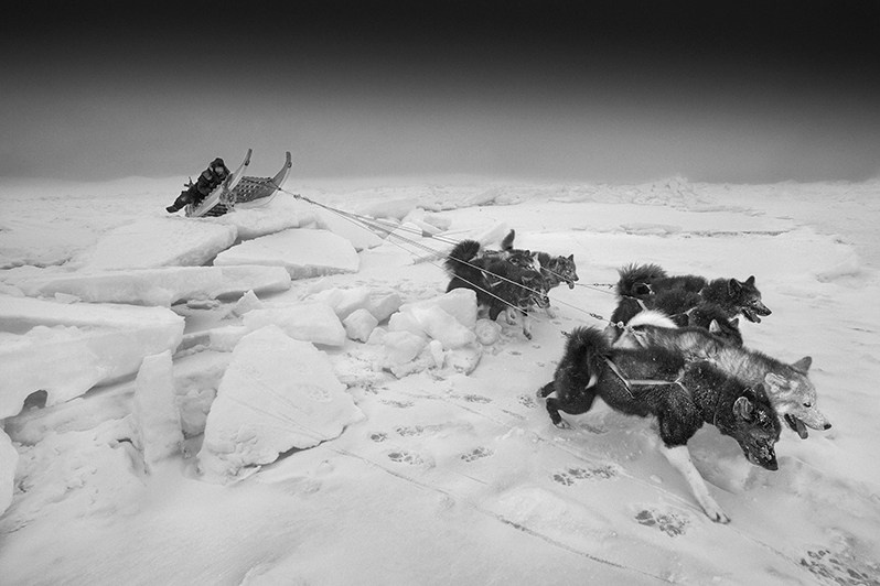 Ragnar Axelsson / Arctic Heroes. Noga Creative Union