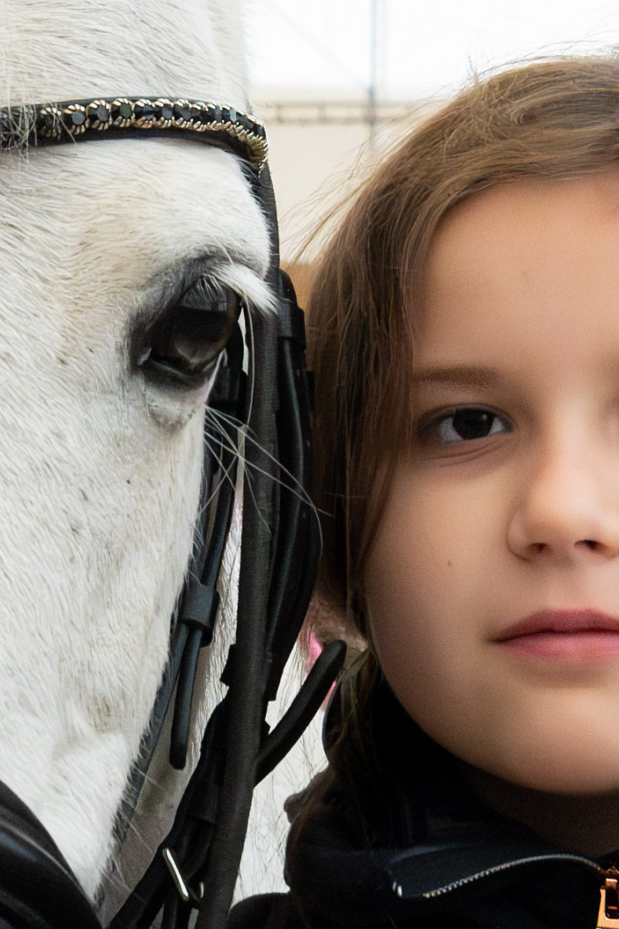 Стефанія. Кінний клуб Balaton. Репортажний та сімейний фотограф Дар’я Хорошавцева