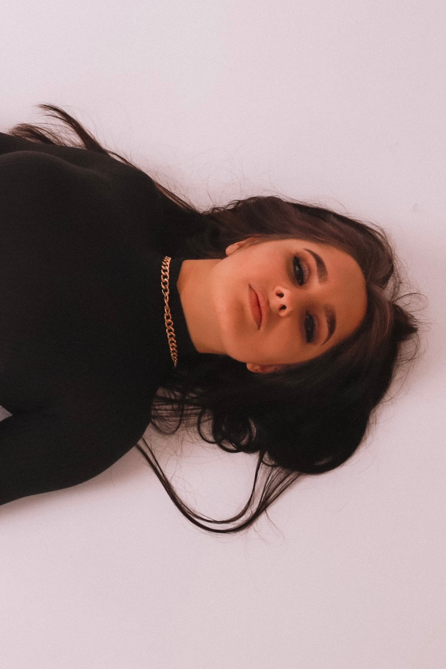 Студийная фотосессия. Fotograf Praha a Plzeň. Lovestory, svatba, portrét, rodinné focení