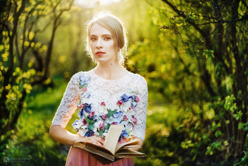 Фото [id6765373|Иван Скуфинский]
Модель [id118988801|Ксюша Шролик]
Стиль [id52842314|Ольга Попова]
Визаж [id9316548|Екатерина Мостовая]
Прическа [id18795770|Маша Мирошниченко]