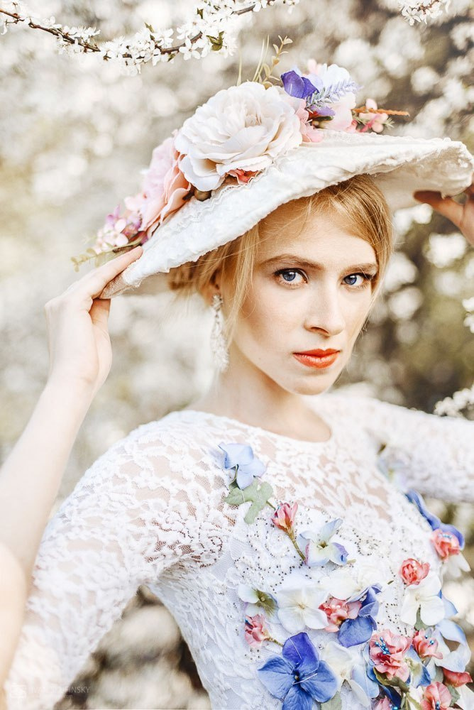 Фото [id6765373|Иван Скуфинский]
Модель [id118988801|Ксюша Шролик]
Стиль [id52842314|Ольга Попова]
Визаж [id9316548|Екатерина Мостовая]
Прическа [id18795770|Маша Мирошниченко]