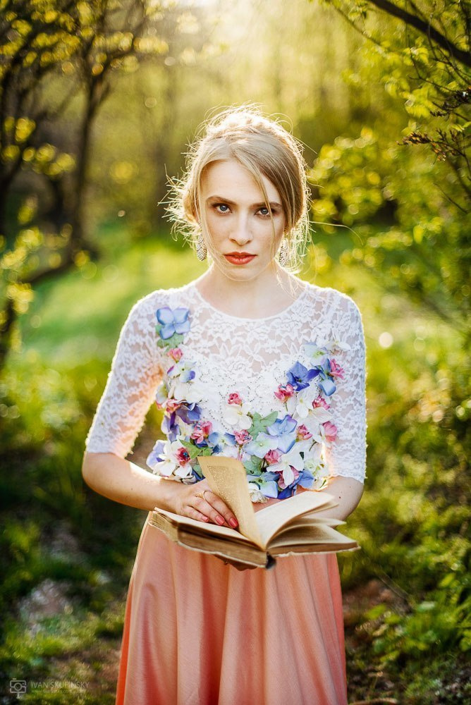 Фото [id6765373|Иван Скуфинский]
Модель [id118988801|Ксюша Шролик]
Стиль [id52842314|Ольга Попова]
Визаж [id9316548|Екатерина Мостовая]
Прическа [id18795770|Маша Мирошниченко]