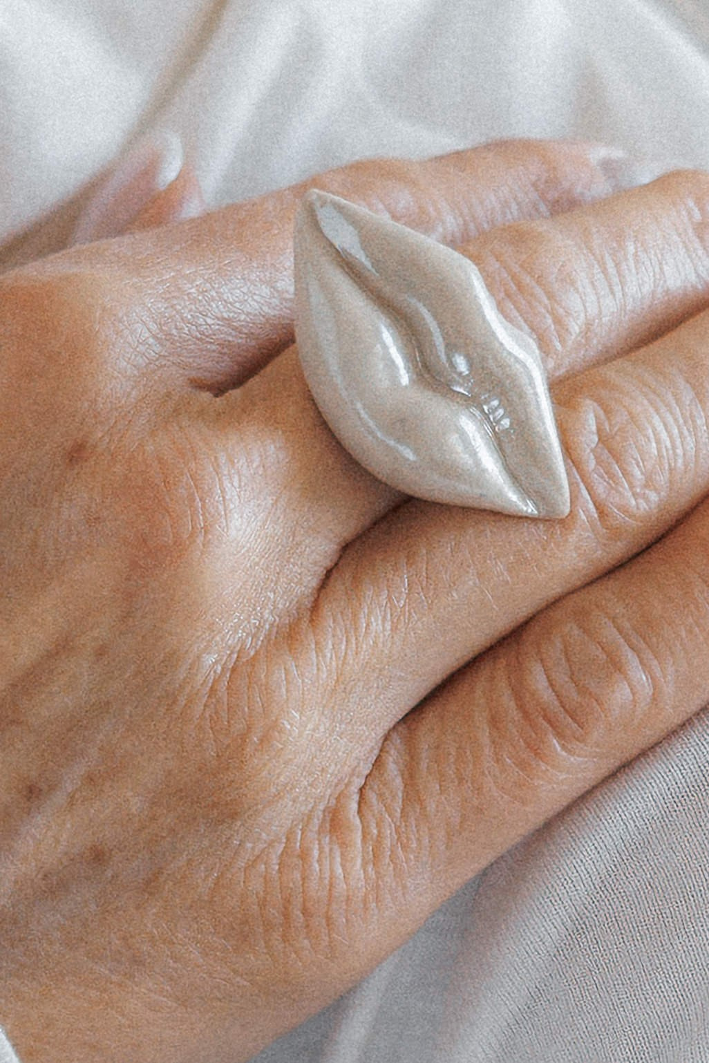 For the Briiskie Bobbins brand. Ivan Skufinsky — wedding and family photographer in Vancouver