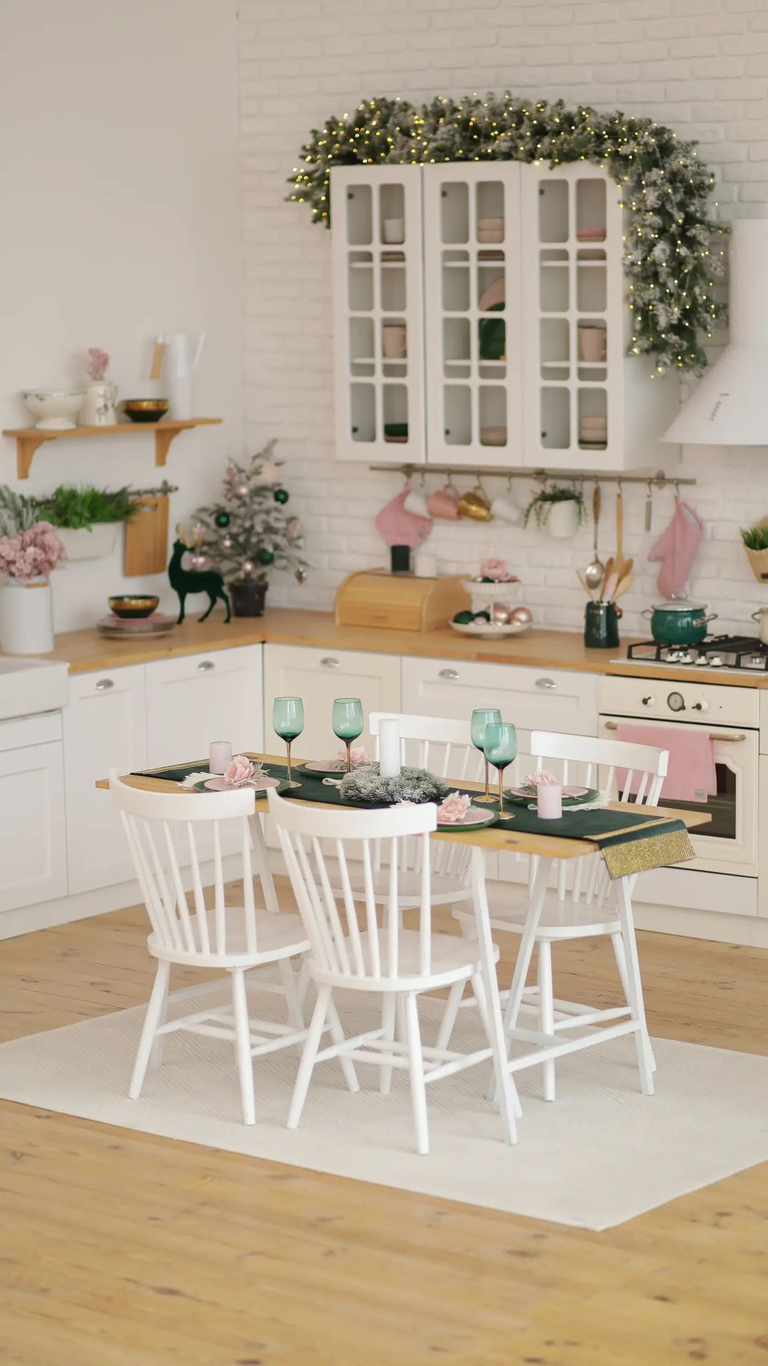 Scandic 1400 грн. Кара Дмитрий, фотограф Аланья