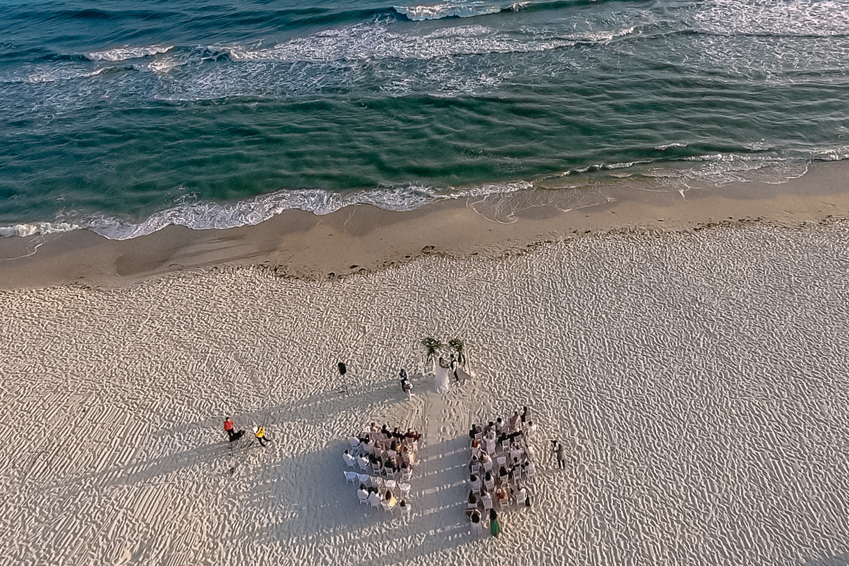 LAZURNE WEDDING. Peter Pushkin Photographer