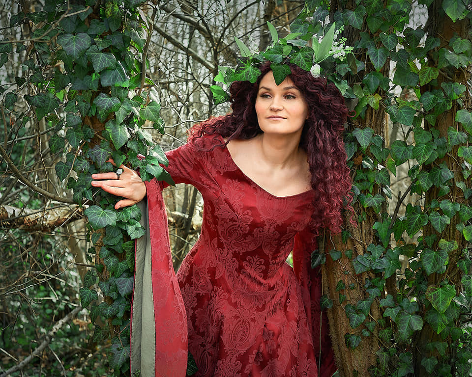 Calling Spring Photoshoot. Calgary wedding photographer. Andrii Bielikov