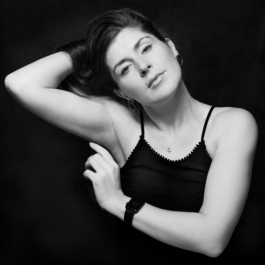 Portraits. Calgary wedding photographer. Andrii Bielikov