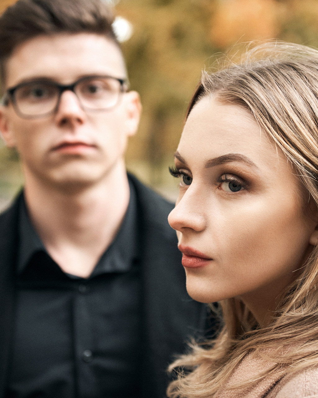 Fall romantic love story. Calgary wedding photographer. Andrii Bielikov