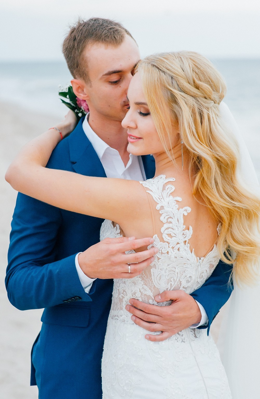 Wedding on the beach. Elegant Wedding Photography