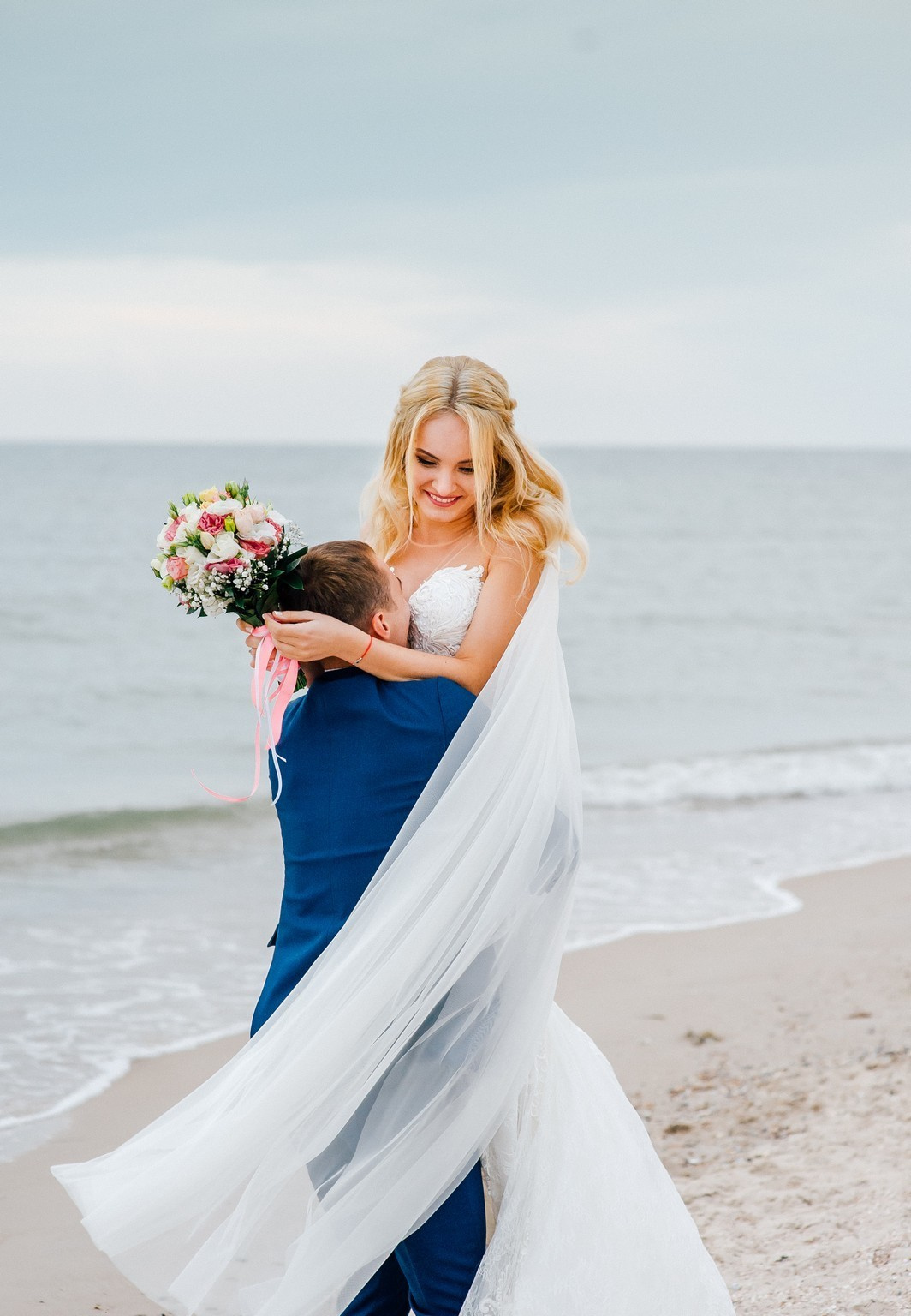 Wedding on the beach. Elegant Wedding Photography