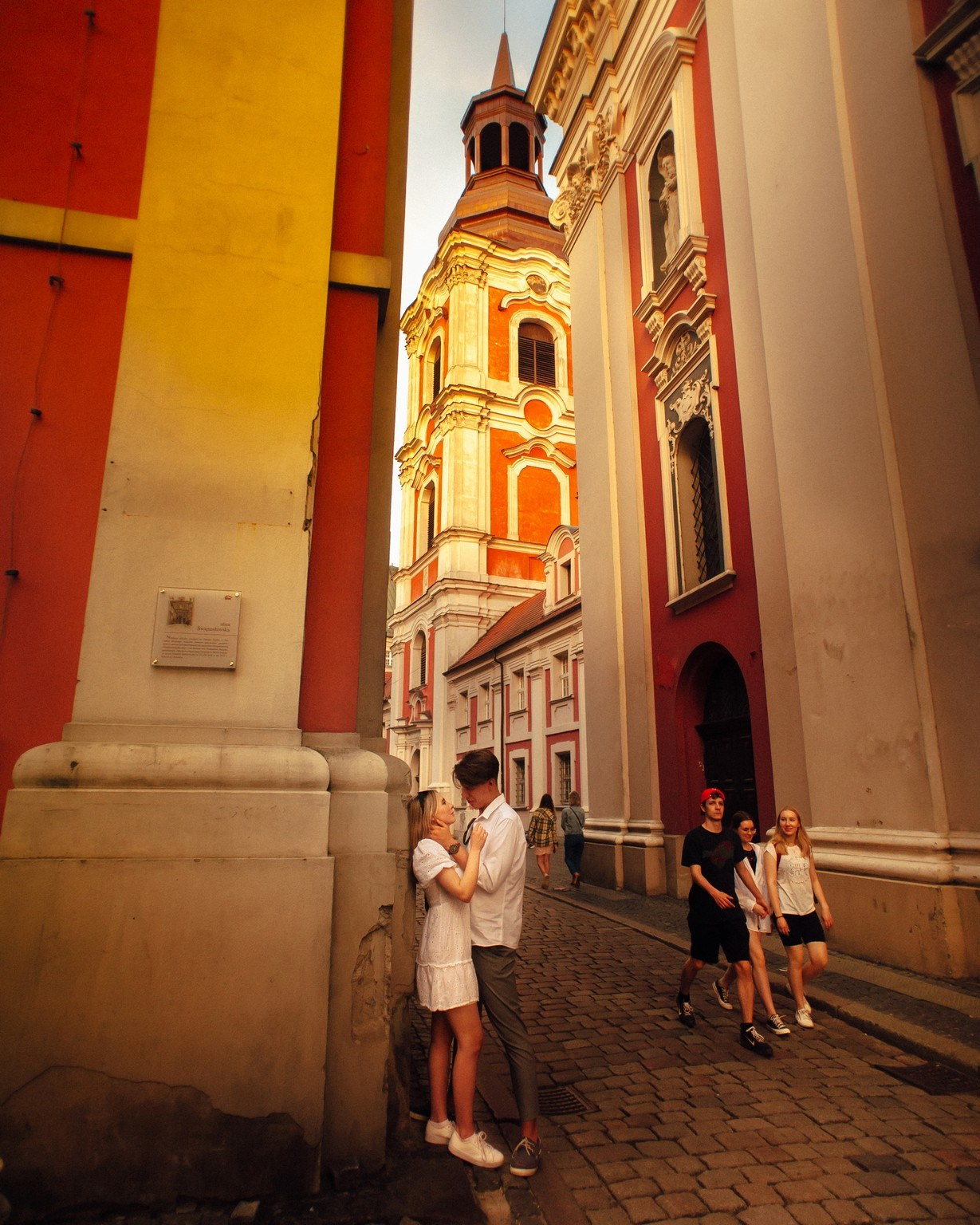 Short. Elegant Wedding Photography