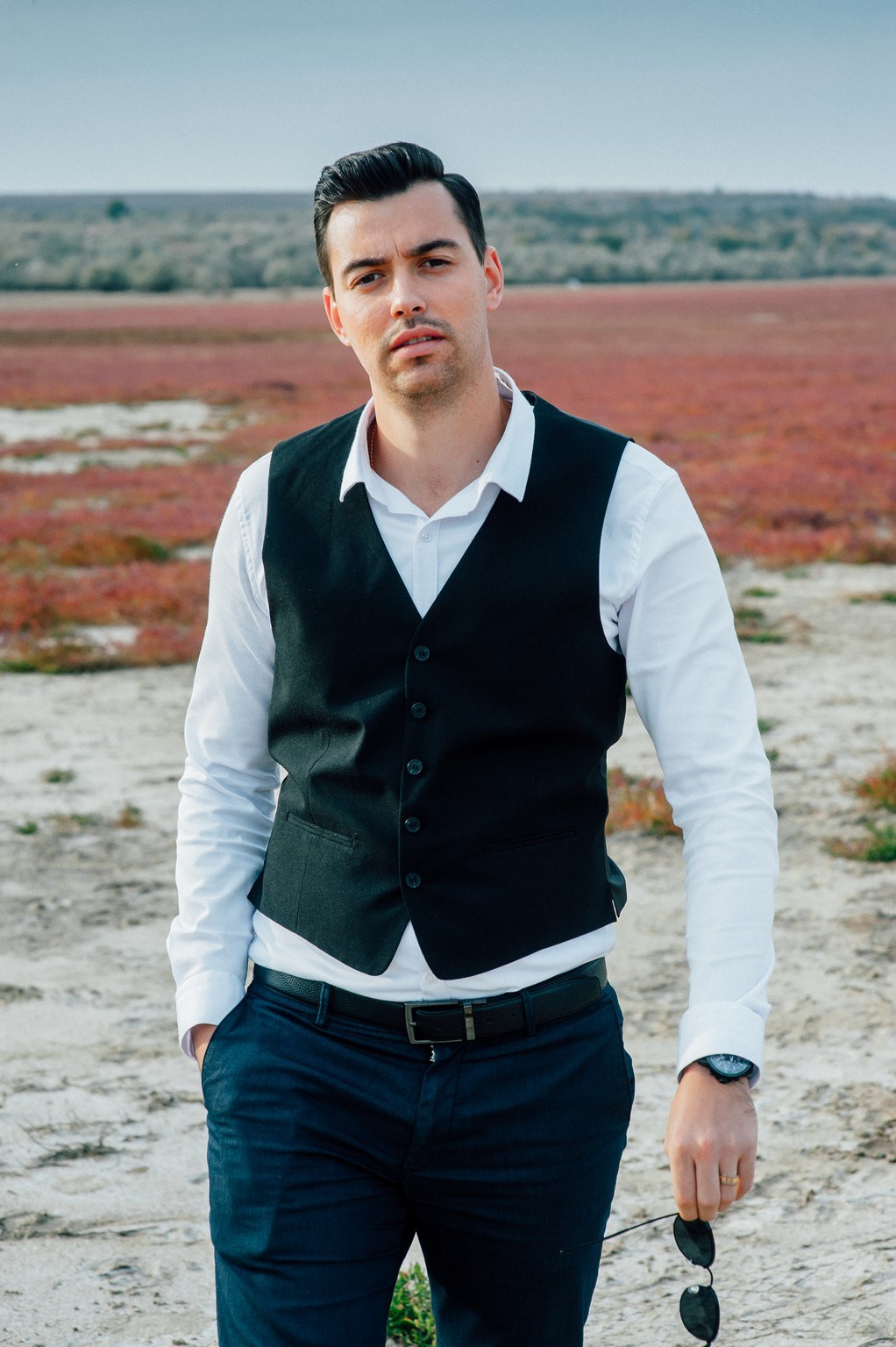 Blue Sky. Elegant Wedding Photography